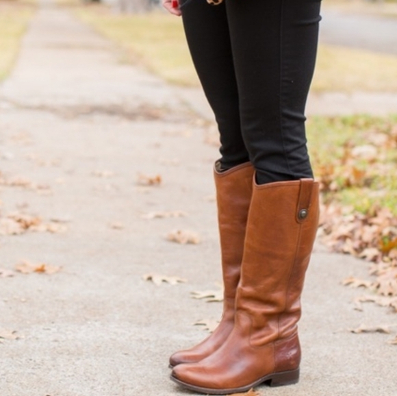 Western Chic Frye Leather Cognac Boots - Picture 11 of 16